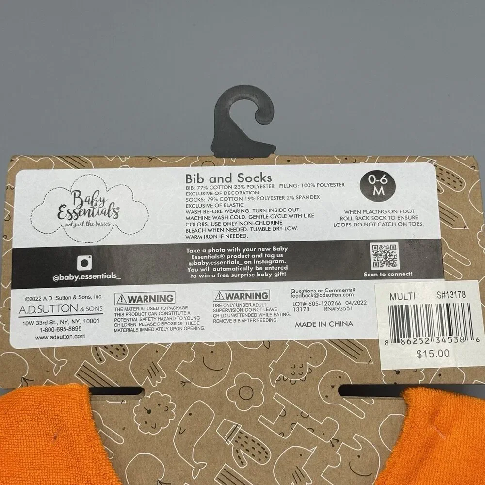 Baby Essentials Bib and Socks Turkey Thanksgiving Infant Baby Shower 0-6 Mon